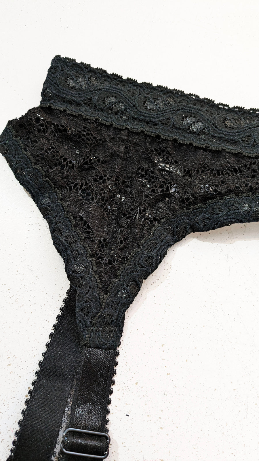 EDIE GARTER - LACE